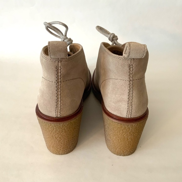 Clarks Clarkford DBT Sand Suede Chukka Ankle Boots Beige Wedge heel Booties 9 - Picture 11 of 14